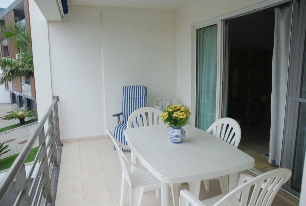 Apartamento De Vila Franca Do Campo Exteriör bild